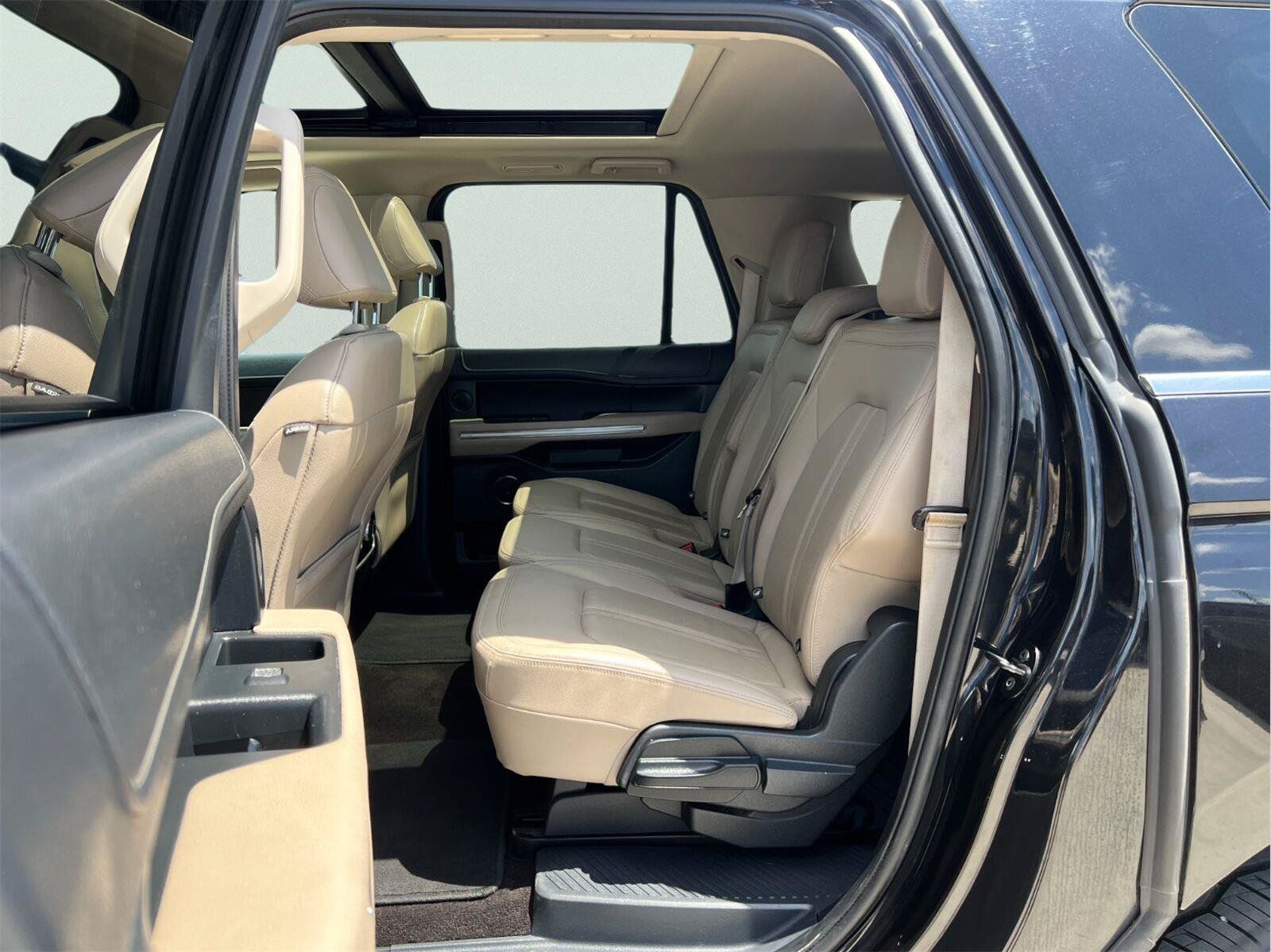 Used 2022 Ford Expedition Max Limited AWD/4WD image 20