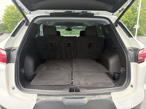 Used 2022 Chevrolet Blazer LT FWD image 20