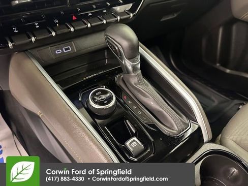 Used 2025 Chevrolet Colorado ZR2 w/ Technology Package image 24