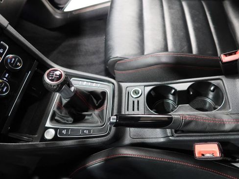 Used 2019 Volkswagen GTI Autobahn FWD image 24