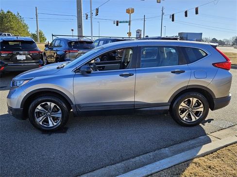 Used 2019 Honda CR-V LX image 4