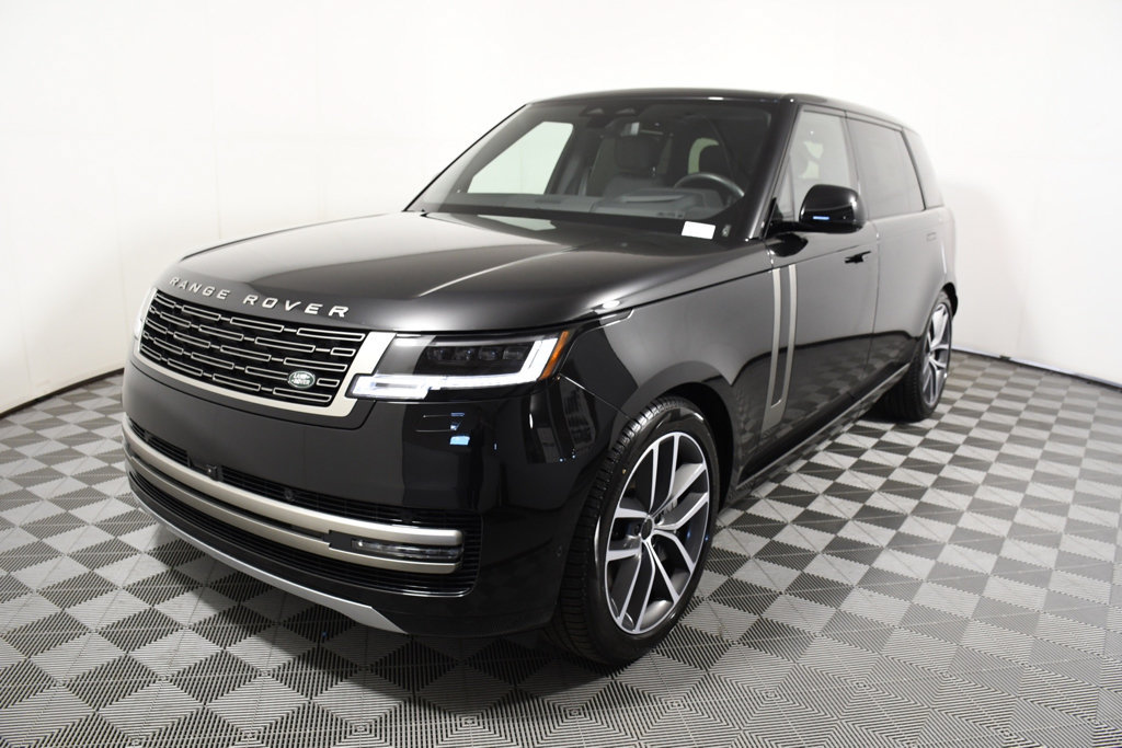 New 2026 Land Rover Range Rover Long Wheelbase SE AWD/4WD image 1
