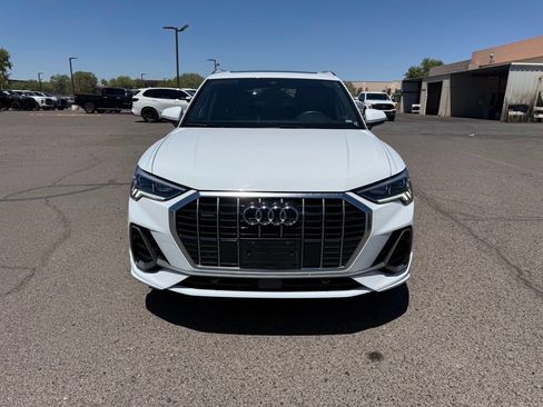Used 2025 Audi Q3 2.0T Premium AWD/4WD image 2