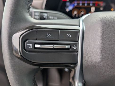 Used 2024 Chevrolet Colorado ZR2 w/ Technology Package image 27