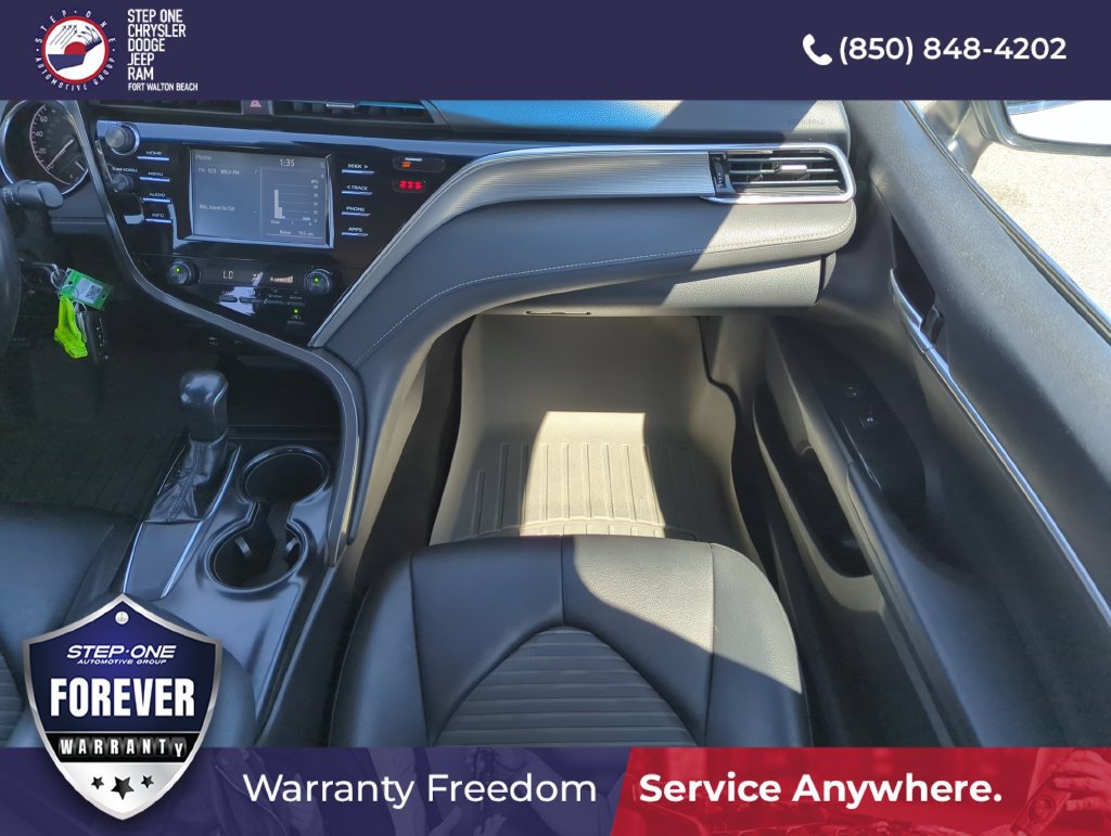 Used 2018 Toyota Camry SE FWD image 15
