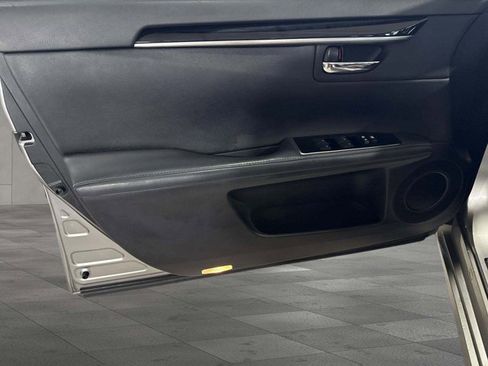 Used 2018 Lexus ES 350 image 25