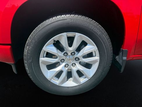 Certified 2024 Chevrolet Silverado 1500 Custom RWD image 9