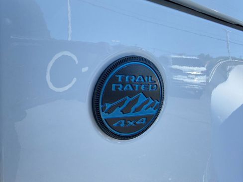 Used 2024 Jeep Wrangler Unlimited w/ Convenience Group AWD/4WD image 84