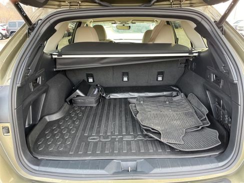 Used 2024 Subaru Outback Premium image 24