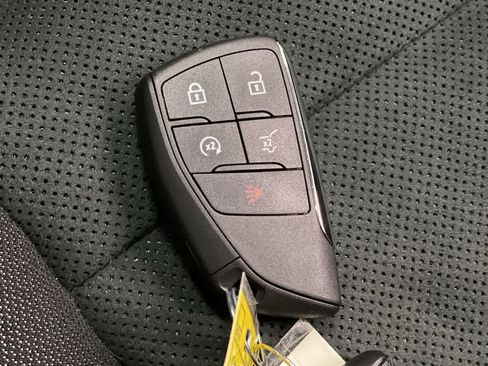 Used 2024 Chevrolet Blazer EV RS image 28