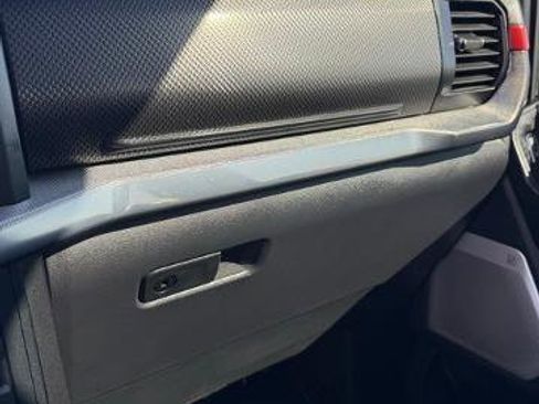 Used 2025 Ford F150 Raptor image 31