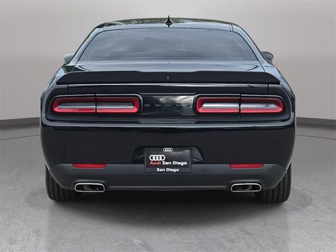 Used 2021 Dodge Challenger GT w/ Plus Package image 5