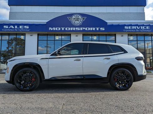 Used 2025 BMW XM AWD/4WD image 1