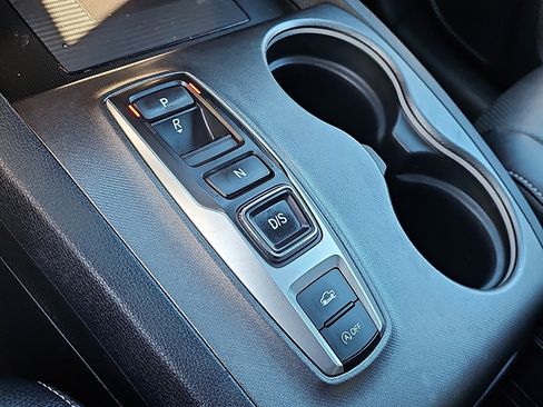 Used 2022 Honda Ridgeline RTL-E image 16