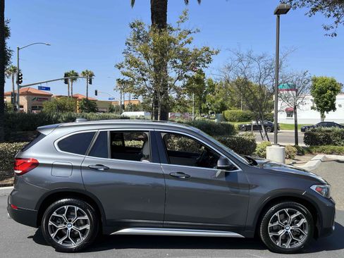Used 2021 BMW X1 sDrive28i w/ Convenience Package FWD image 18