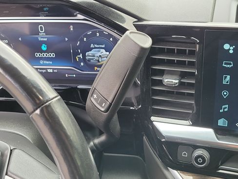 Used 2022 Chevrolet Silverado 1500 RST image 28