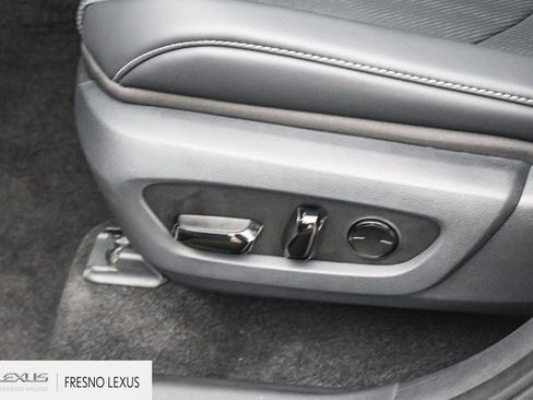 Certified 2026 Lexus TX 500h AWD image 21