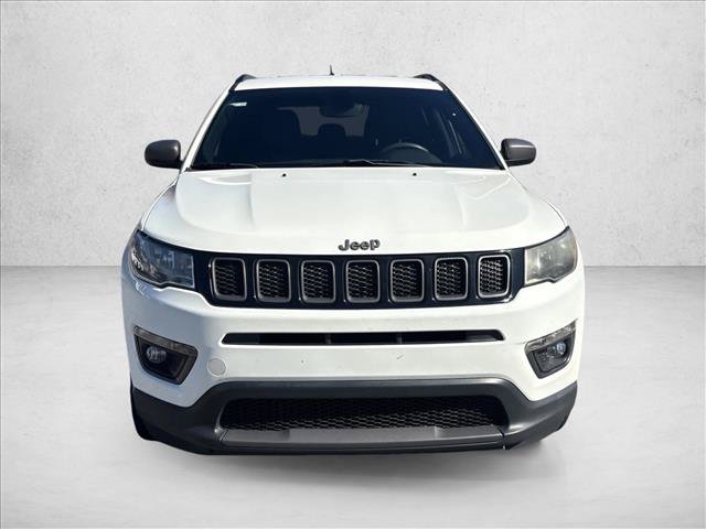 Used 2021 Jeep Compass Latitude FWD image 2