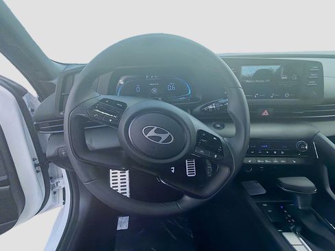 New 2026 Hyundai Elantra SEL Sport Premium FWD image 8