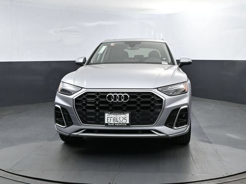 Used 2025 Audi Q5 2.0T Premium Plus w/ Premium Plus Package AWD/4WD image 2
