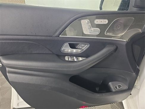 Used 2021 Mercedes-Benz GLE 450 4MATIC image 11