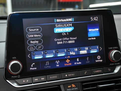 Used 2023 Nissan Altima 2.5 SV FWD image 40