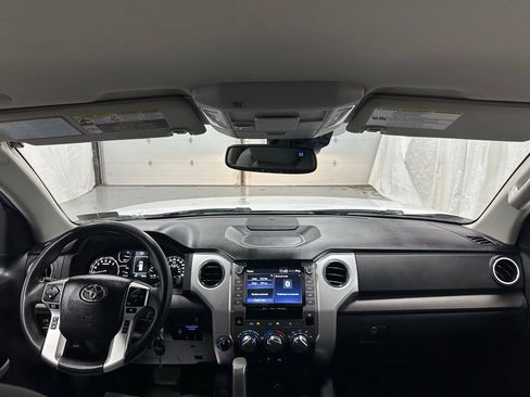 Used 2021 Toyota Tundra SR5 w/ Convenience Package AWD/4WD image 43