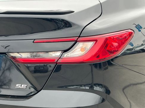 Used 2025 Toyota Camry SE image 26