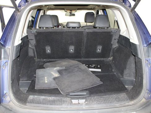 Used 2023 Nissan Rogue SL FWD image 13