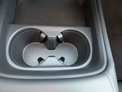 Used 2025 Honda HR-V LX image 32