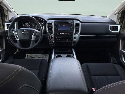 Certified 2017 Nissan Titan SV image 19