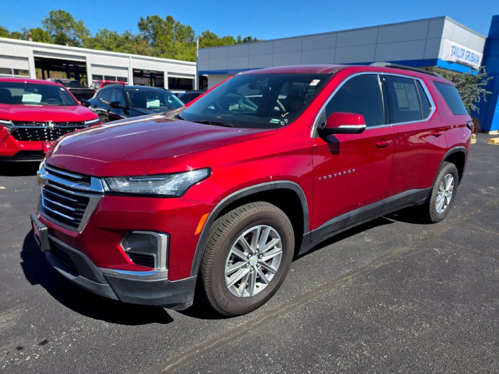Used 2023 Chevrolet Traverse LT FWD image 4