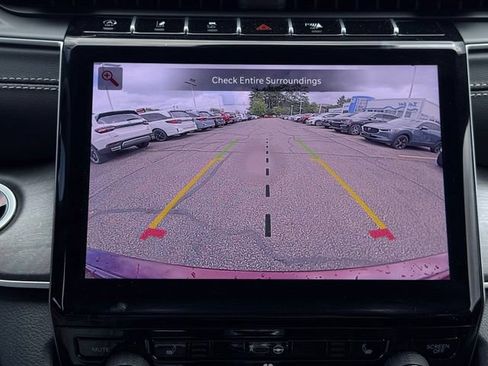 Certified 2025 Jeep Grand Cherokee Limited AWD/4WD image 39