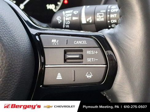 Used 2023 Honda HR-V EX-L image 25