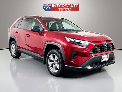 Used 2023 Toyota RAV4 LE AWD/4WD image 1