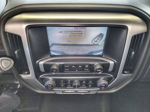Used 2015 GMC Sierra 1500 SLE w/ SLE Value Package AWD/4WD image 17