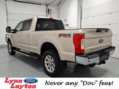 Certified 2018 Ford F250 Lariat w/ Chrome Package image 5
