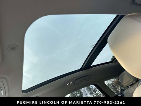 New 2026 Lincoln Corsair Premiere image 35