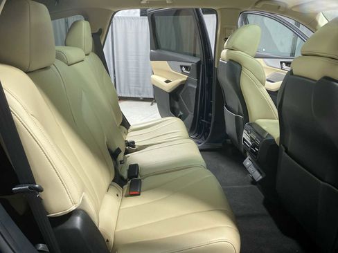 Used 2023 Acura MDX image 13