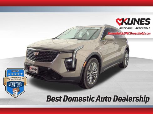 Used 2025 Cadillac XT4 Premium Luxury image 1