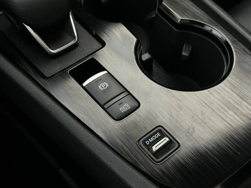 Used 2021 Nissan Rogue SV w/ Premium Package image 37