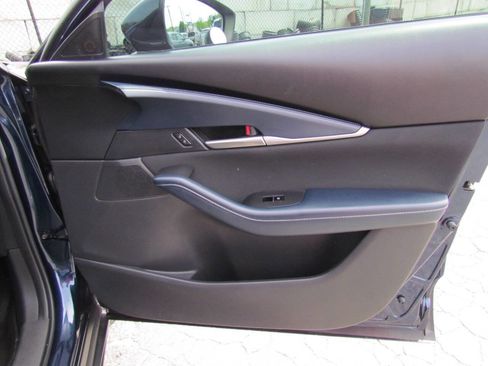 Used 2020 MAZDA CX-30 FWD image 19