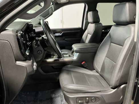 Used 2023 GMC Sierra 1500 SLT w/ SLT Premium Package image 21