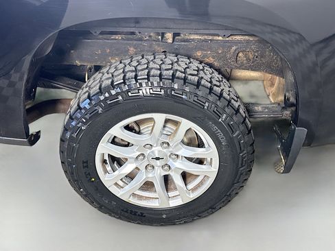 Used 2019 Chevrolet Silverado 1500 RST w/ All-Star Edition image 33