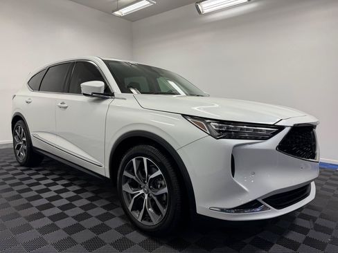 Used 2022 Acura MDX w/ Technology Package FWD image 1