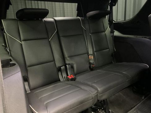 Used 2023 Cadillac Escalade Sport w/ LPO, ONYX Package image 15