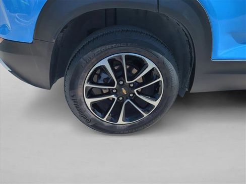 Used 2024 Chevrolet TrailBlazer LT FWD image 28