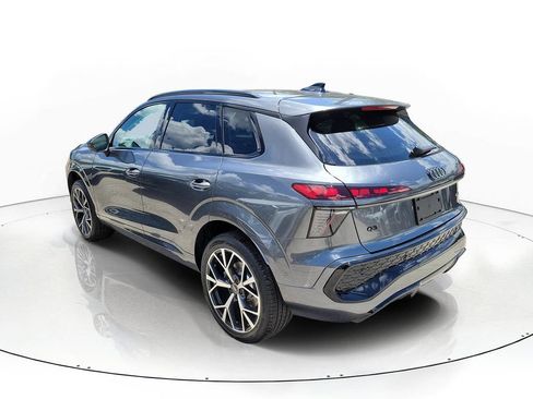 New 2026 Audi Q3 quattro 2.0T AWD/4WD image 3