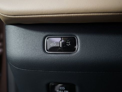 New 2026 Lincoln Navigator Black Label AWD/4WD image 25