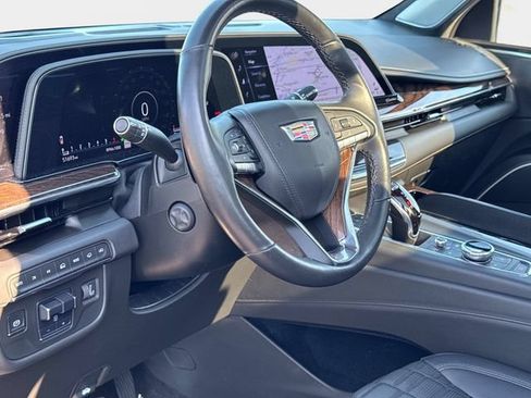 Certified 2023 Cadillac Escalade Premium Luxury Platinum AWD/4WD image 23